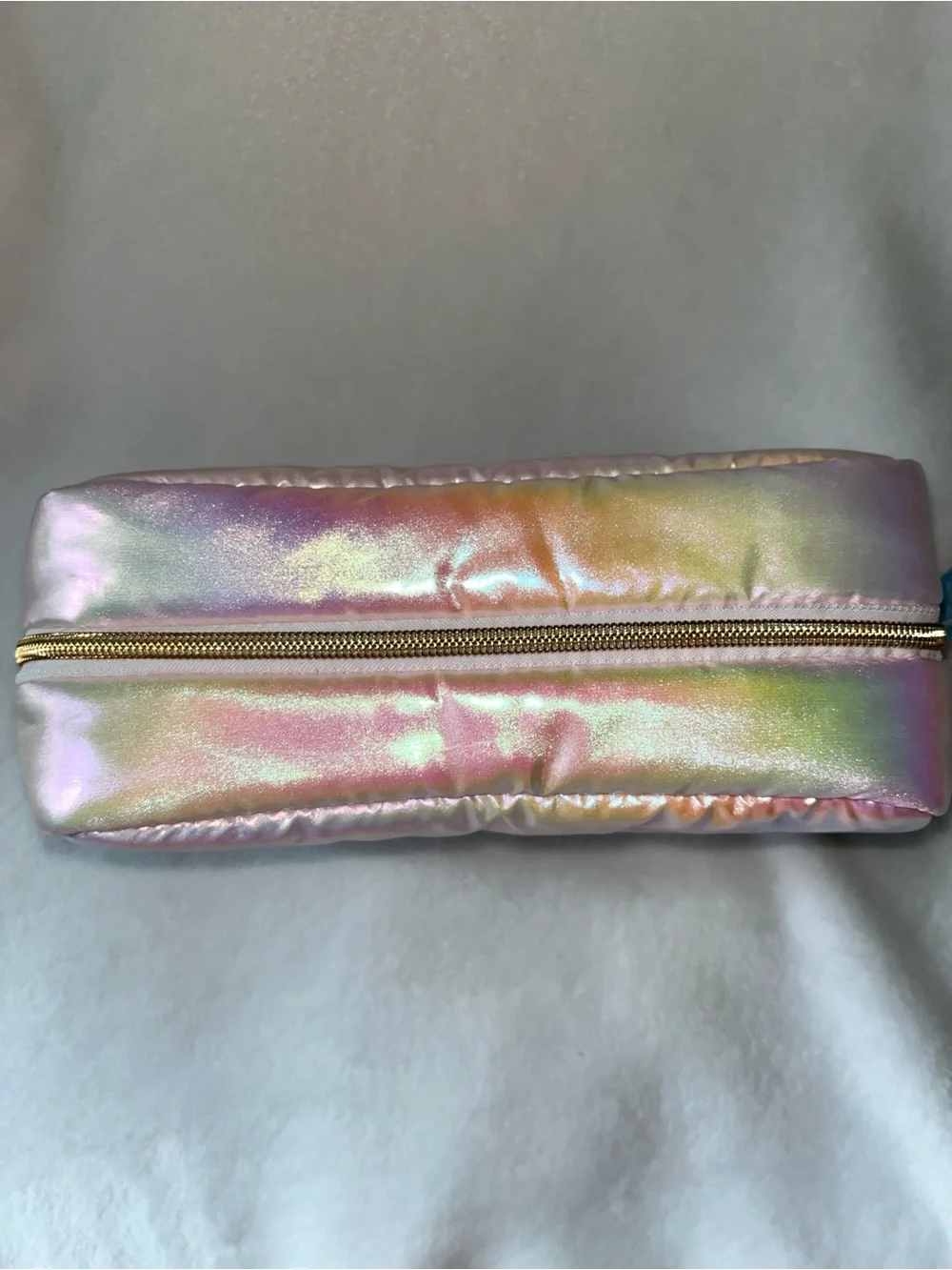 The Crème Shop x ONCH Hollywood Wanderlust Travel Case Iridescent Pink Puffer